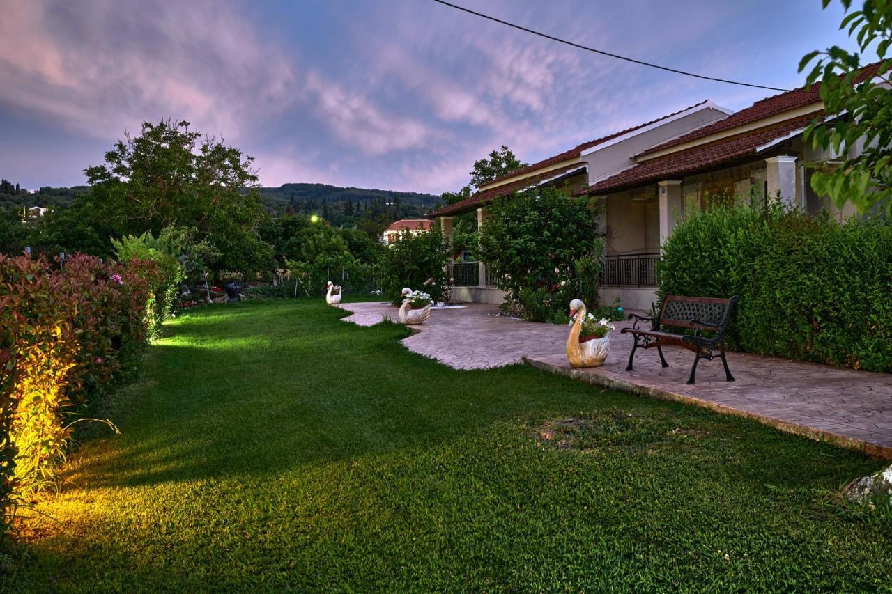 Villa Sandra Litheres Εξωτερικό φωτογραφία