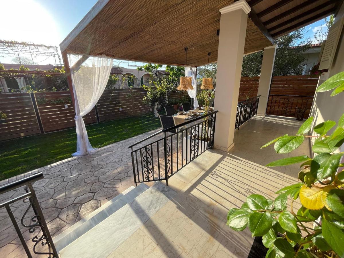 Villa Sandra Litheres Εξωτερικό φωτογραφία
