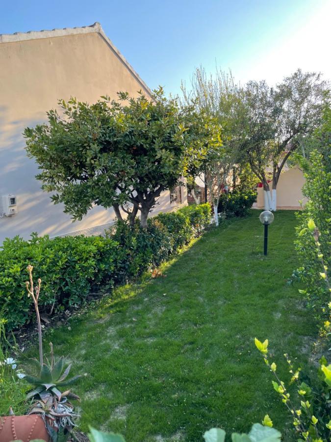 Villa Sandra Litheres Εξωτερικό φωτογραφία